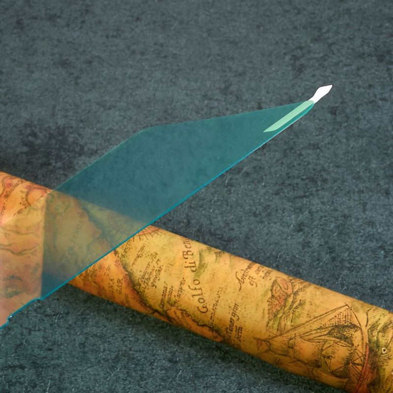 Skärmskydd I Härdat Glas Med Grönt Ljus För iPad (2025) / 10.9" (2022)